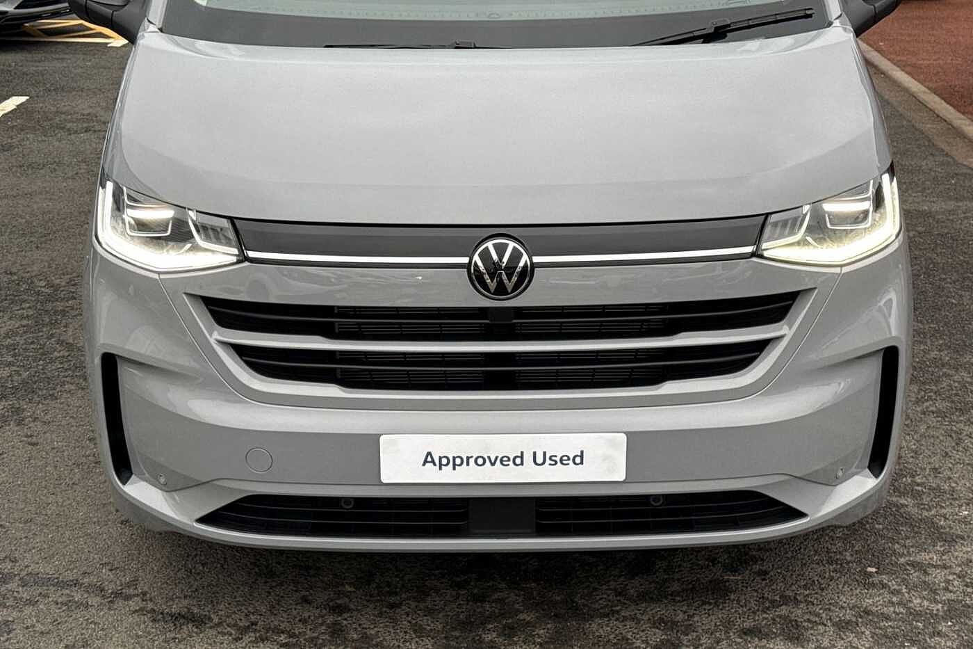 Volkswagen Transporter Shuttle