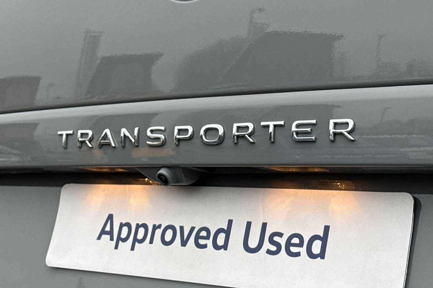 Volkswagen Transporter Shuttle