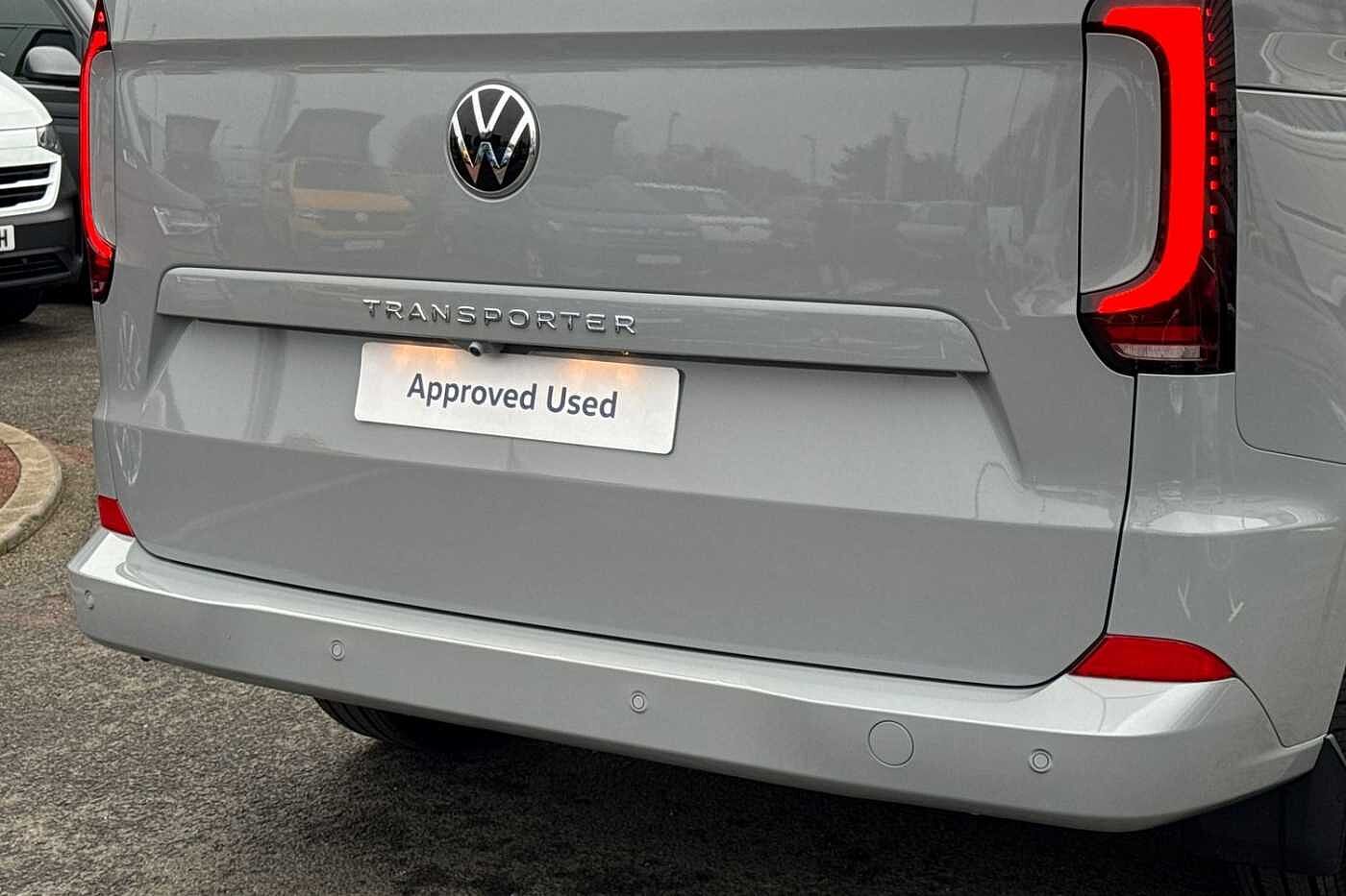 Volkswagen Transporter Shuttle