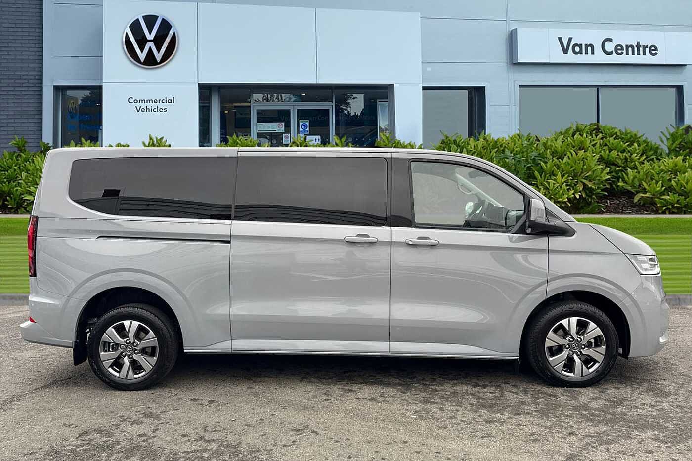 Volkswagen Transporter Shuttle