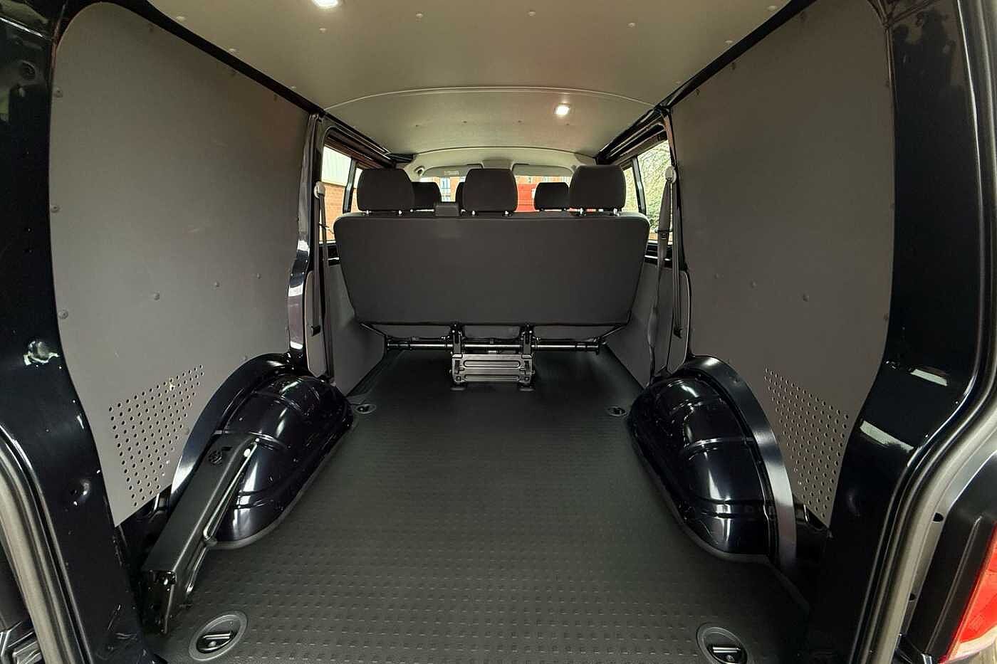 Volkswagen Transporter Kombi