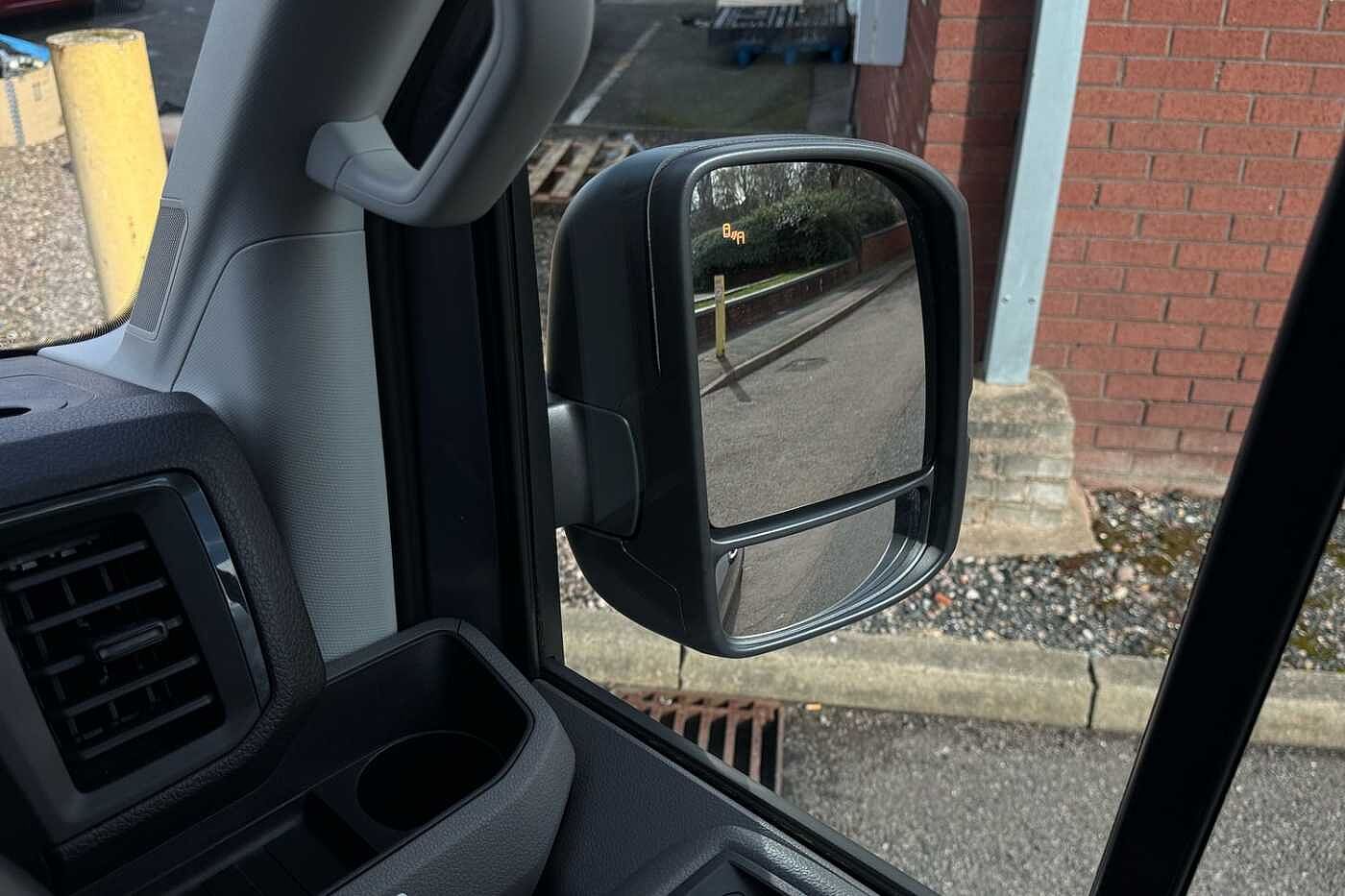 Volkswagen Grand California