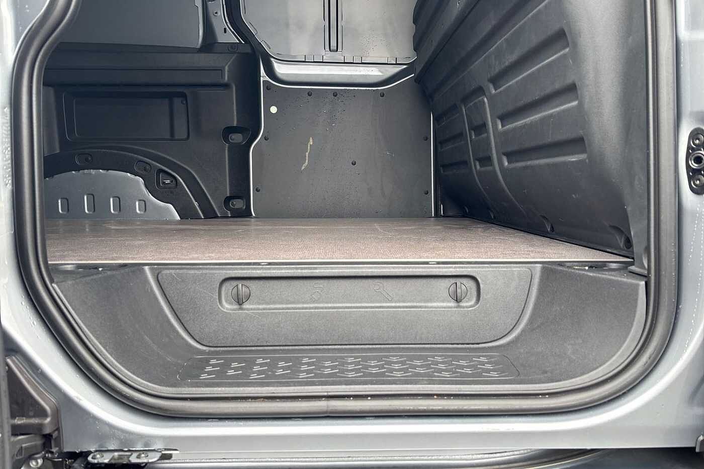 Volkswagen ID. Buzz Cargo