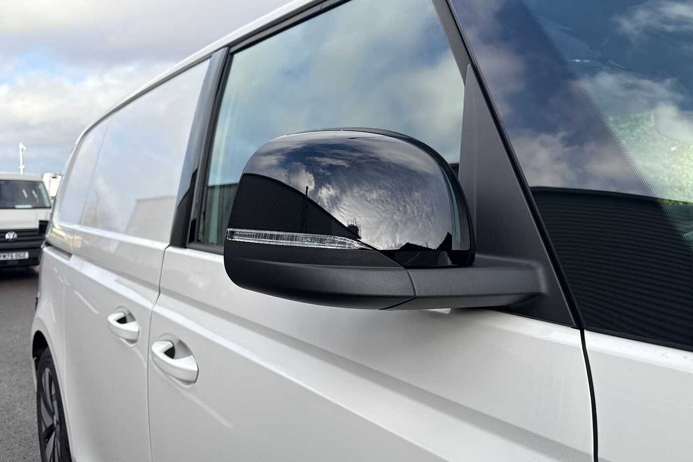 Volkswagen ID. Buzz Cargo