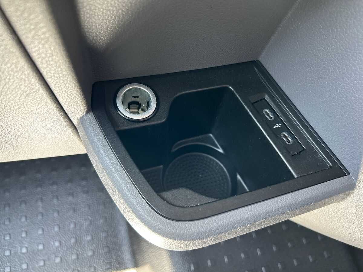 Volkswagen Transporter Kombi