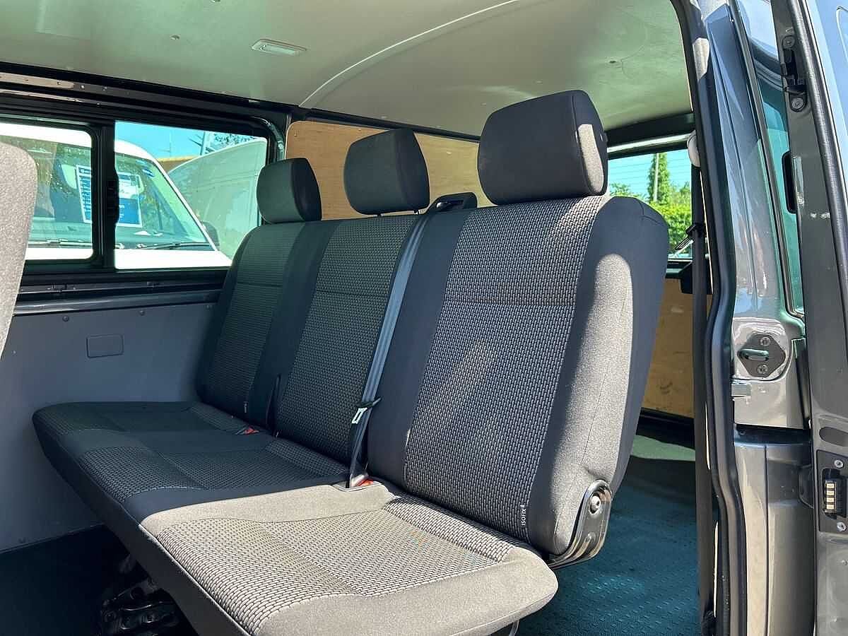 Volkswagen Transporter Kombi
