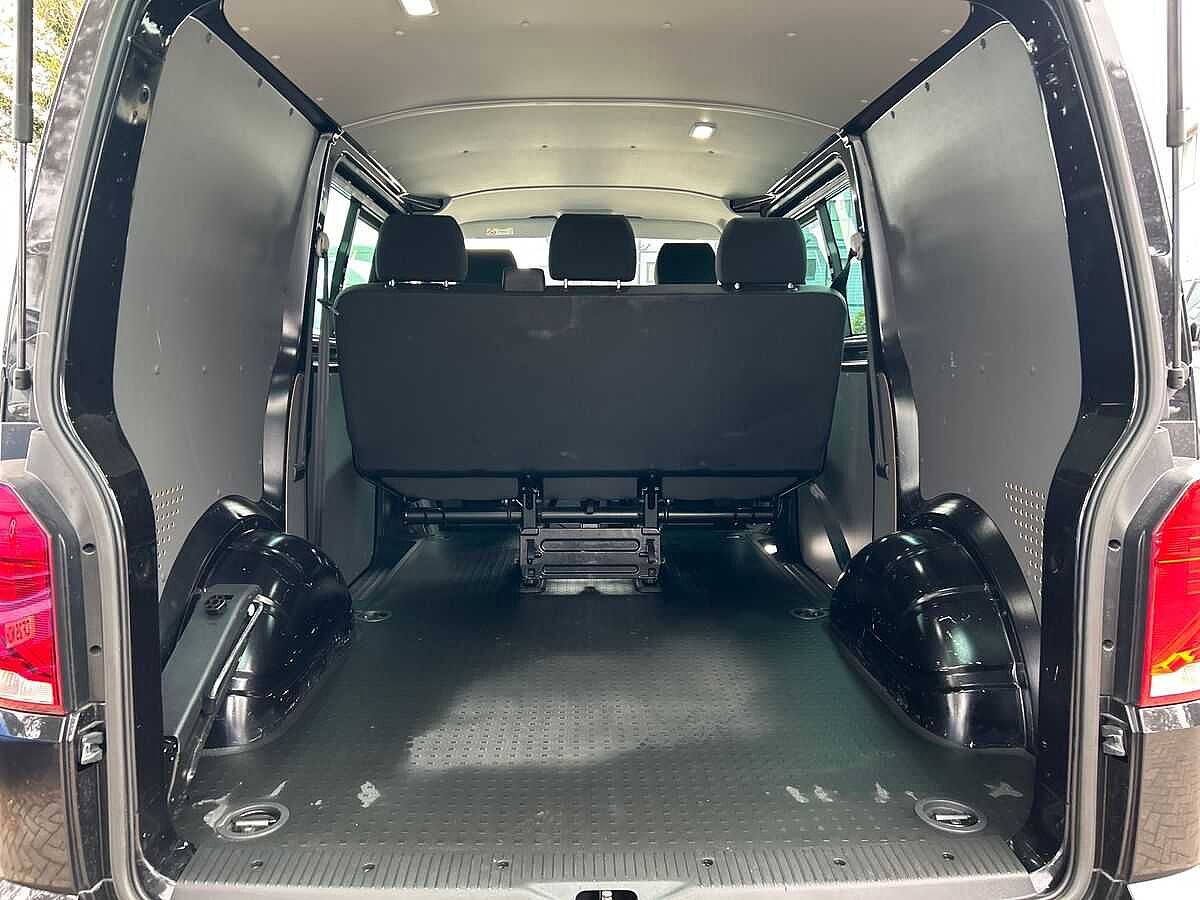 Volkswagen Transporter Kombi