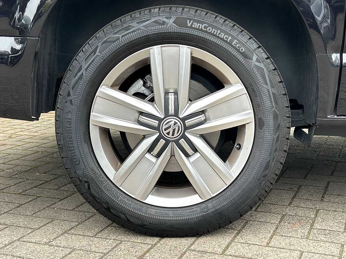Volkswagen Transporter Kombi
