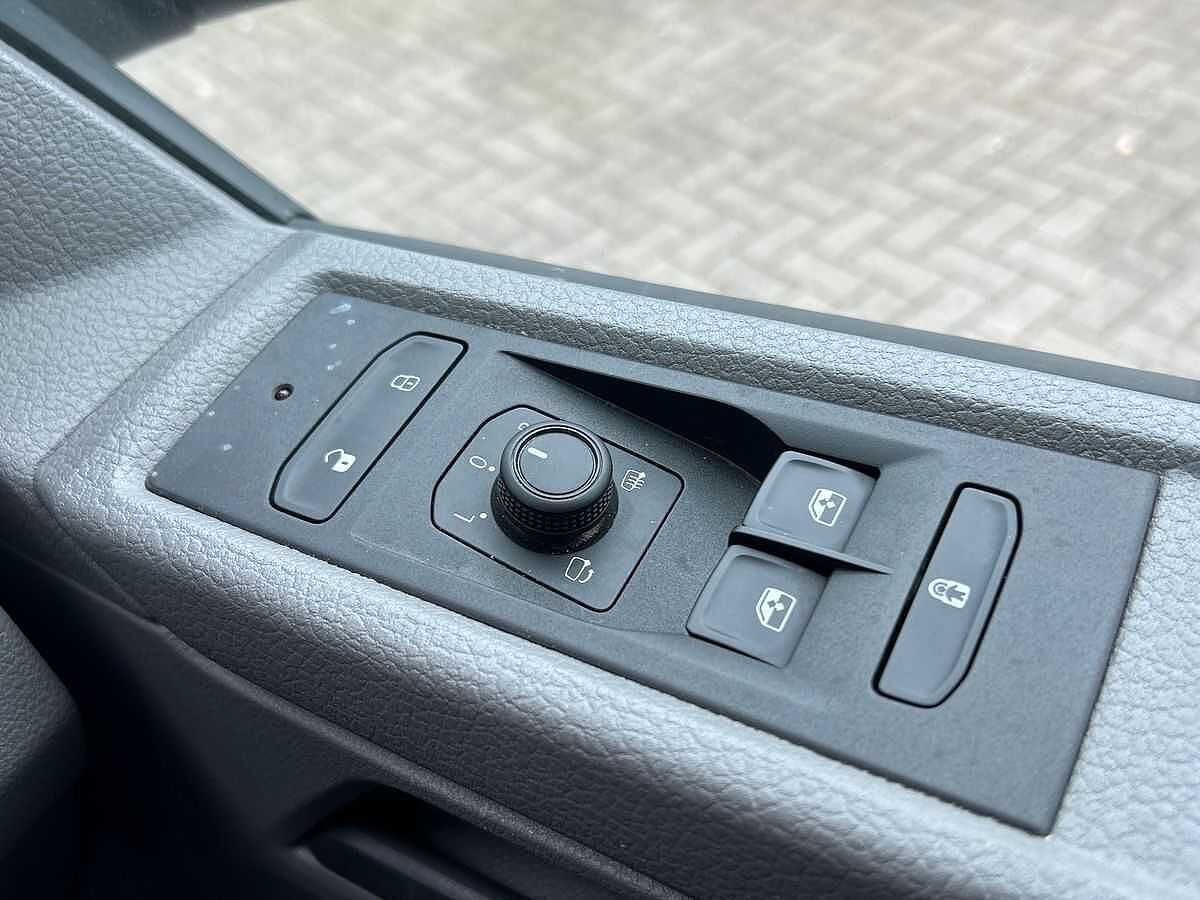 Volkswagen Transporter Kombi