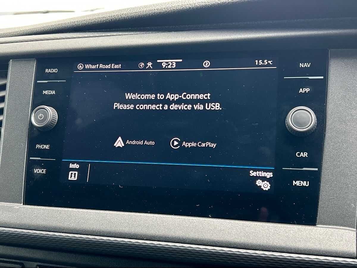 Volkswagen Transporter Kombi