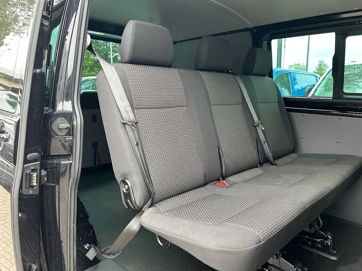 Volkswagen Transporter Kombi