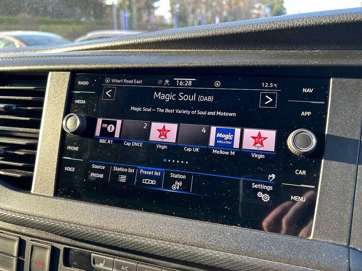 Volkswagen Transporter Kombi