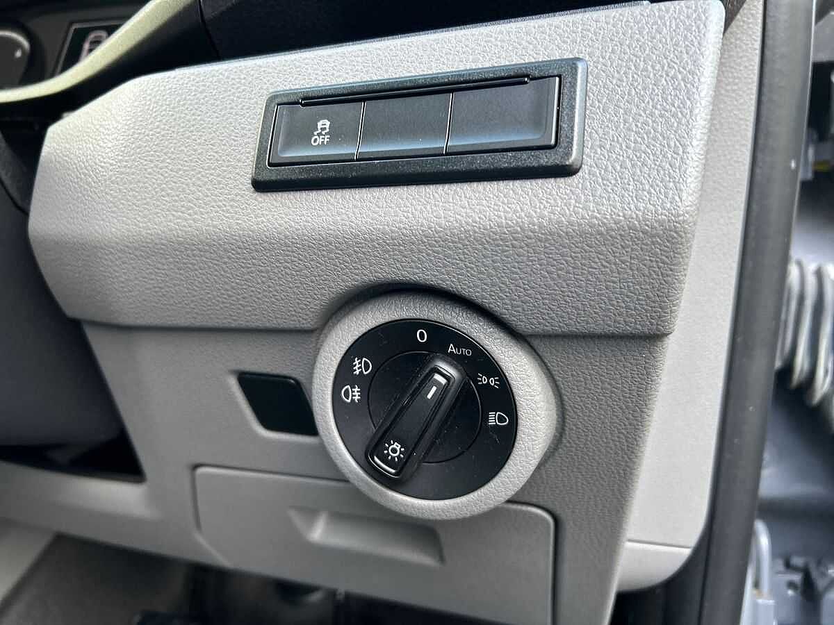 Volkswagen Transporter Kombi