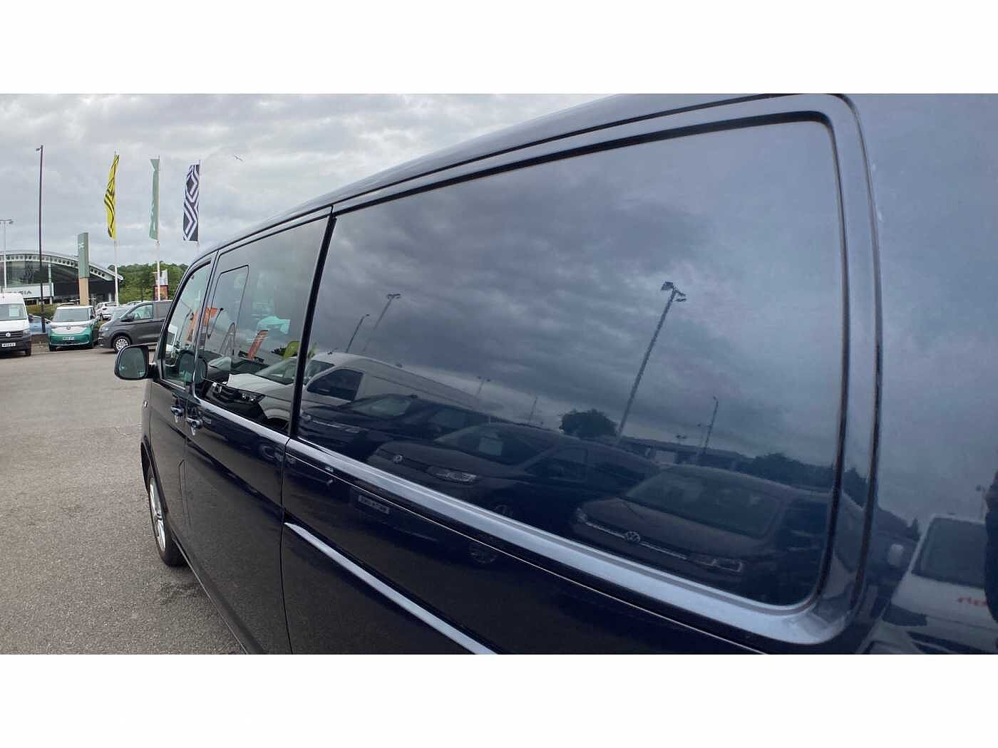 Volkswagen Transporter Kombi