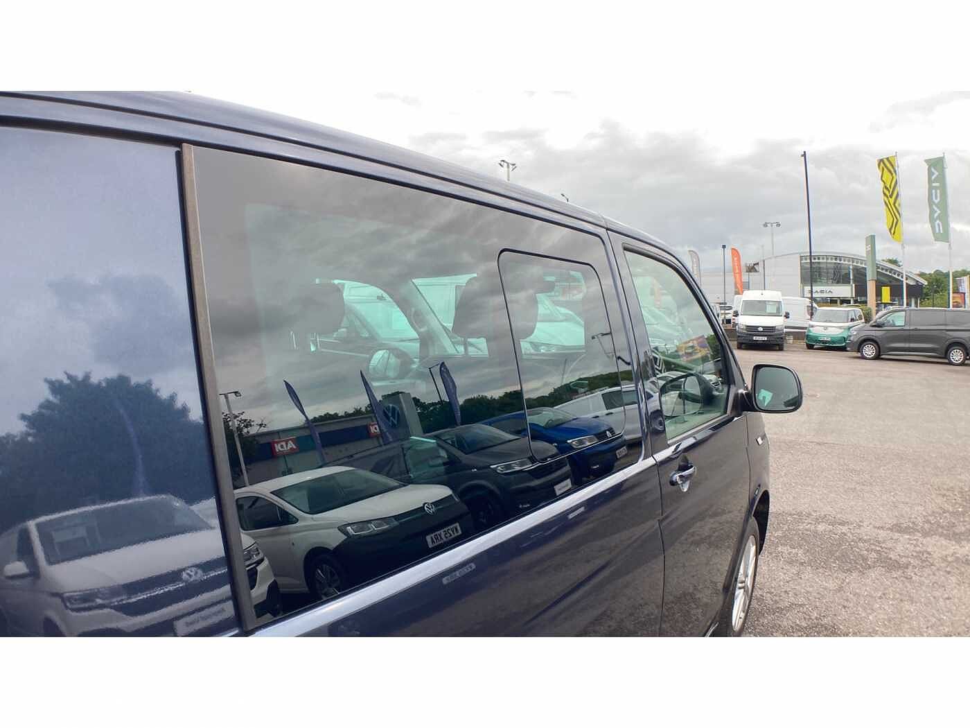 Volkswagen Transporter Kombi