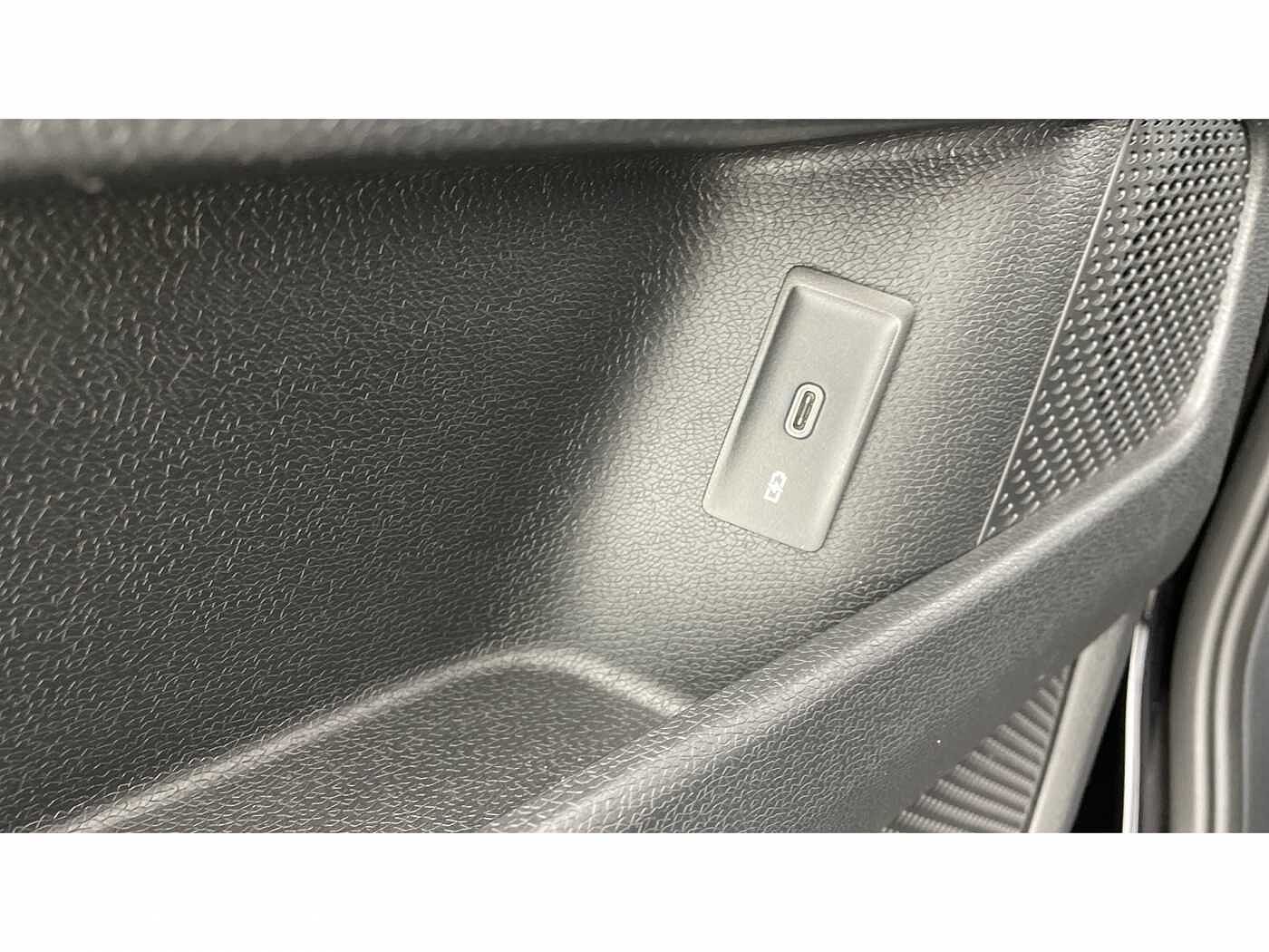 Volkswagen ID. Buzz Cargo