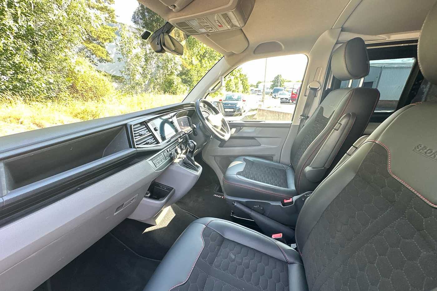 Volkswagen Transporter Kombi