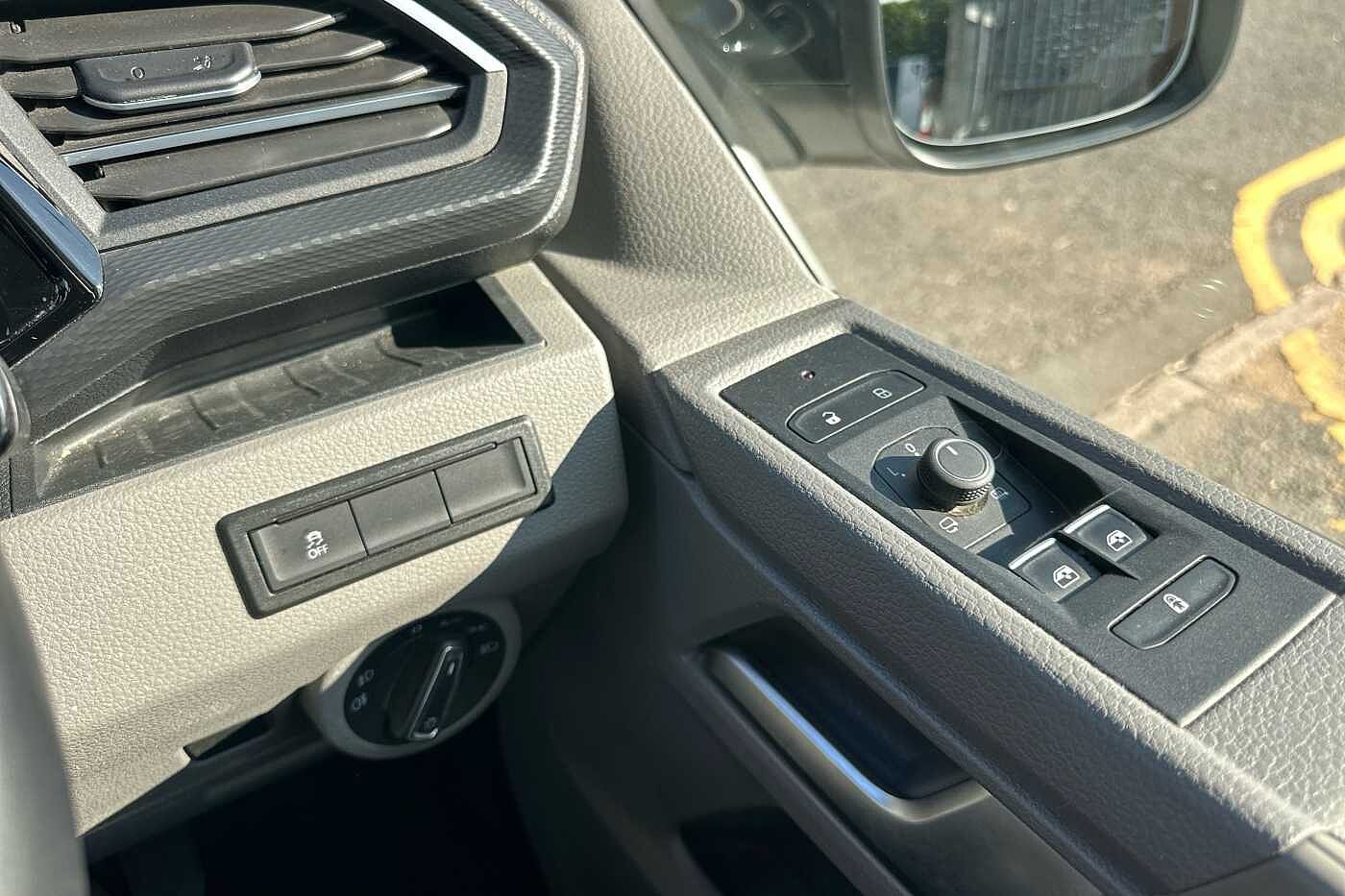 Volkswagen Transporter Kombi