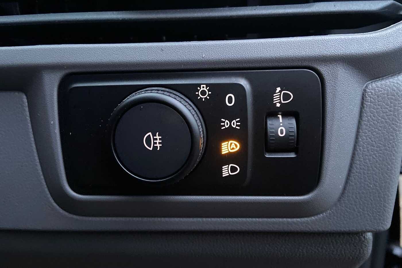 Volkswagen Transporter Kombi