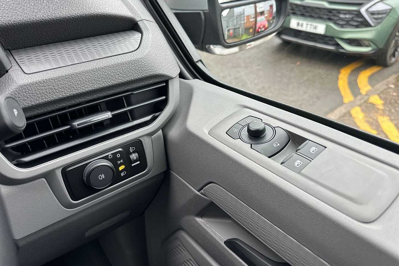 Volkswagen Transporter Kombi