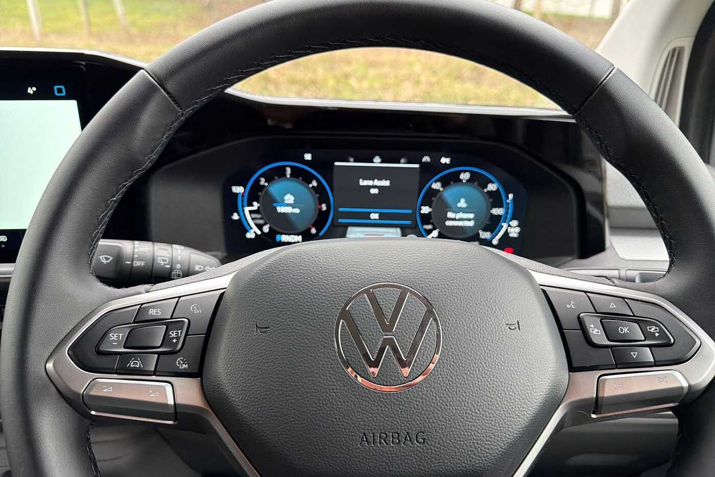 Volkswagen Transporter Shuttle