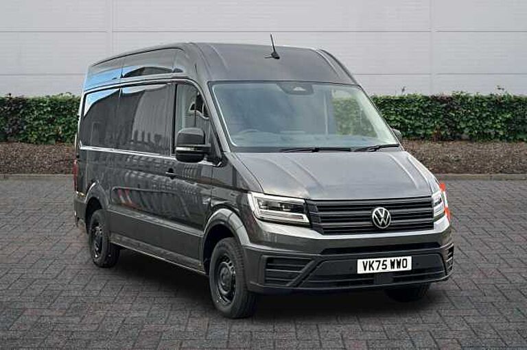 Volkswagen Crafter Cr35 Mwb Fwd CR35 Panel van Commerce Plus MWB 177 PS 2.0 TDI 8sp Automatic FWD