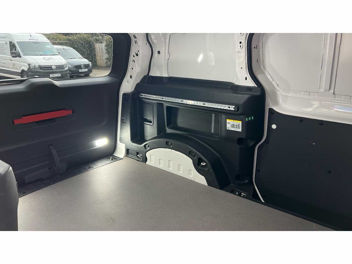 Volkswagen ID. Buzz Cargo