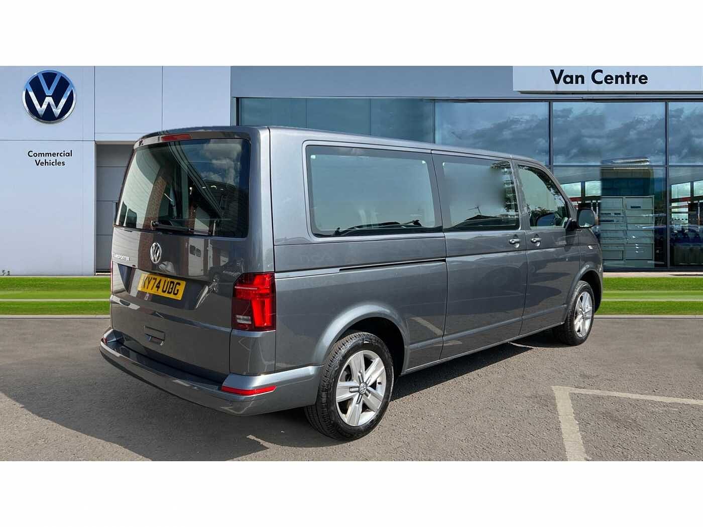 Volkswagen Transporter Shuttle