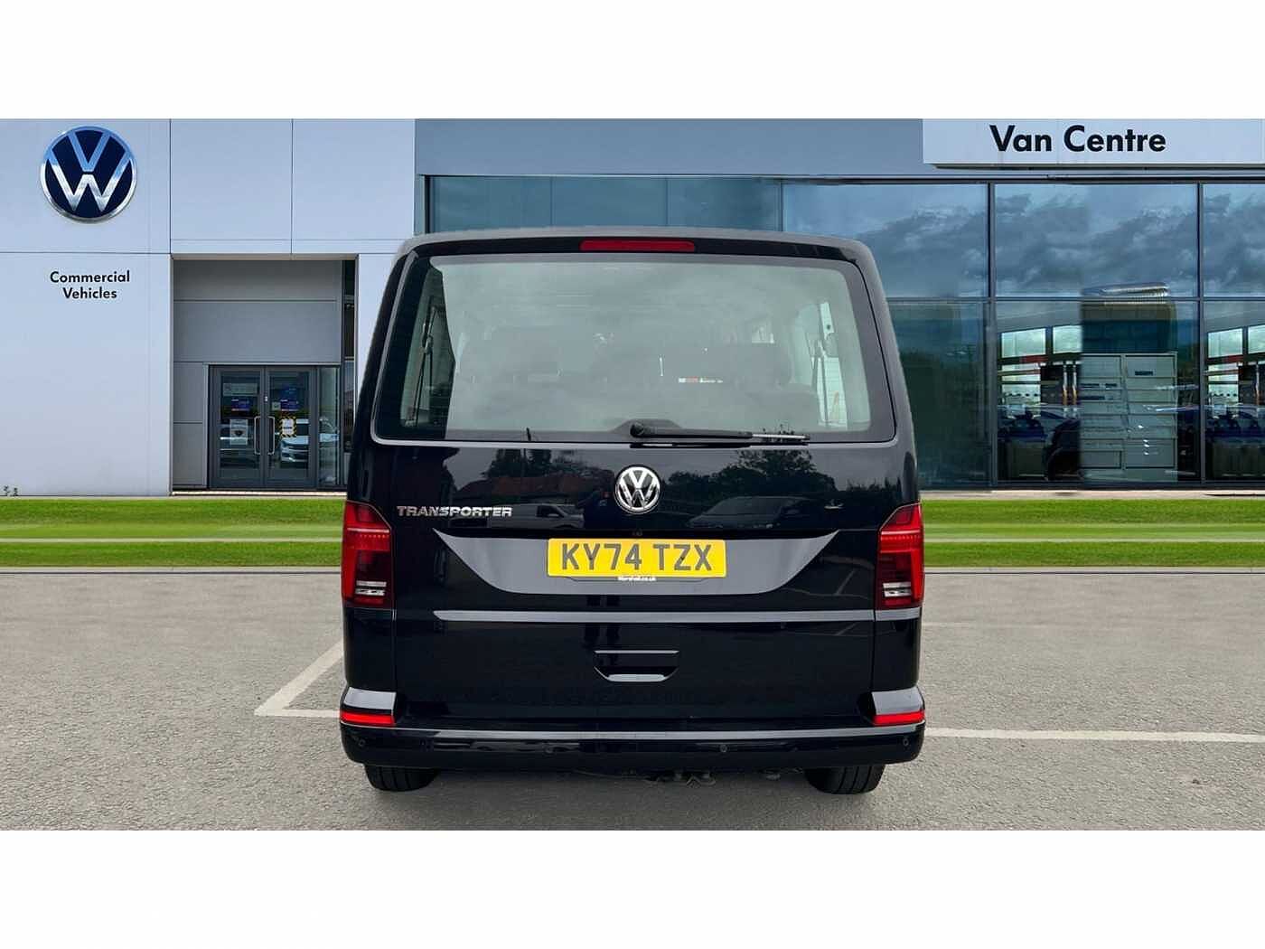 Volkswagen Transporter Shuttle