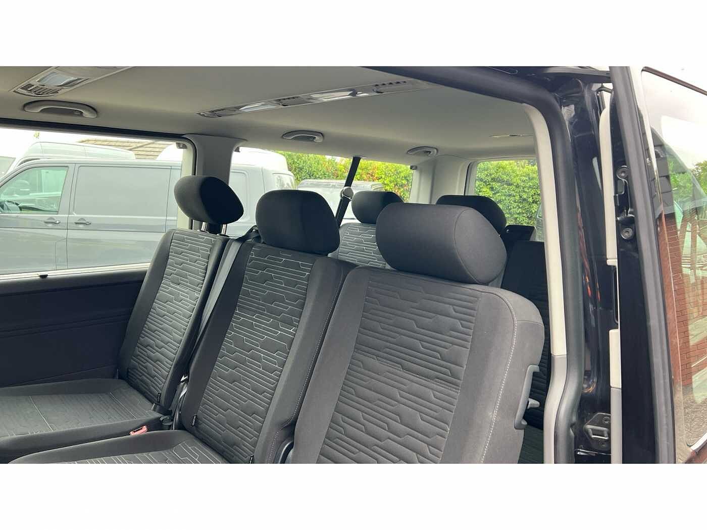 Volkswagen Transporter Shuttle