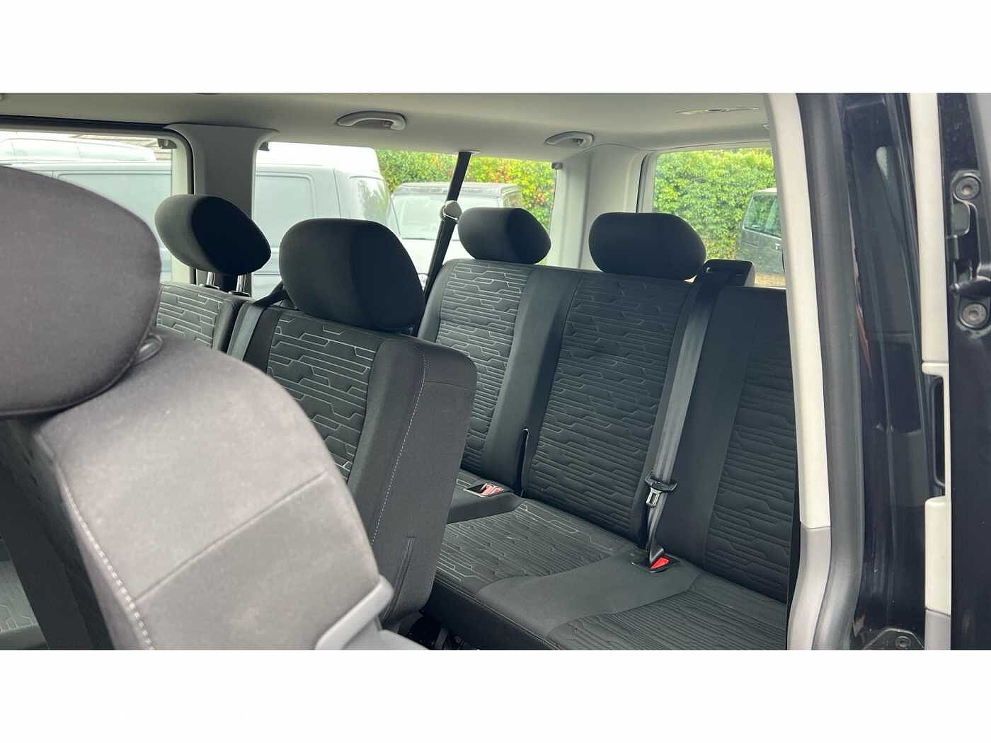 Volkswagen Transporter Shuttle