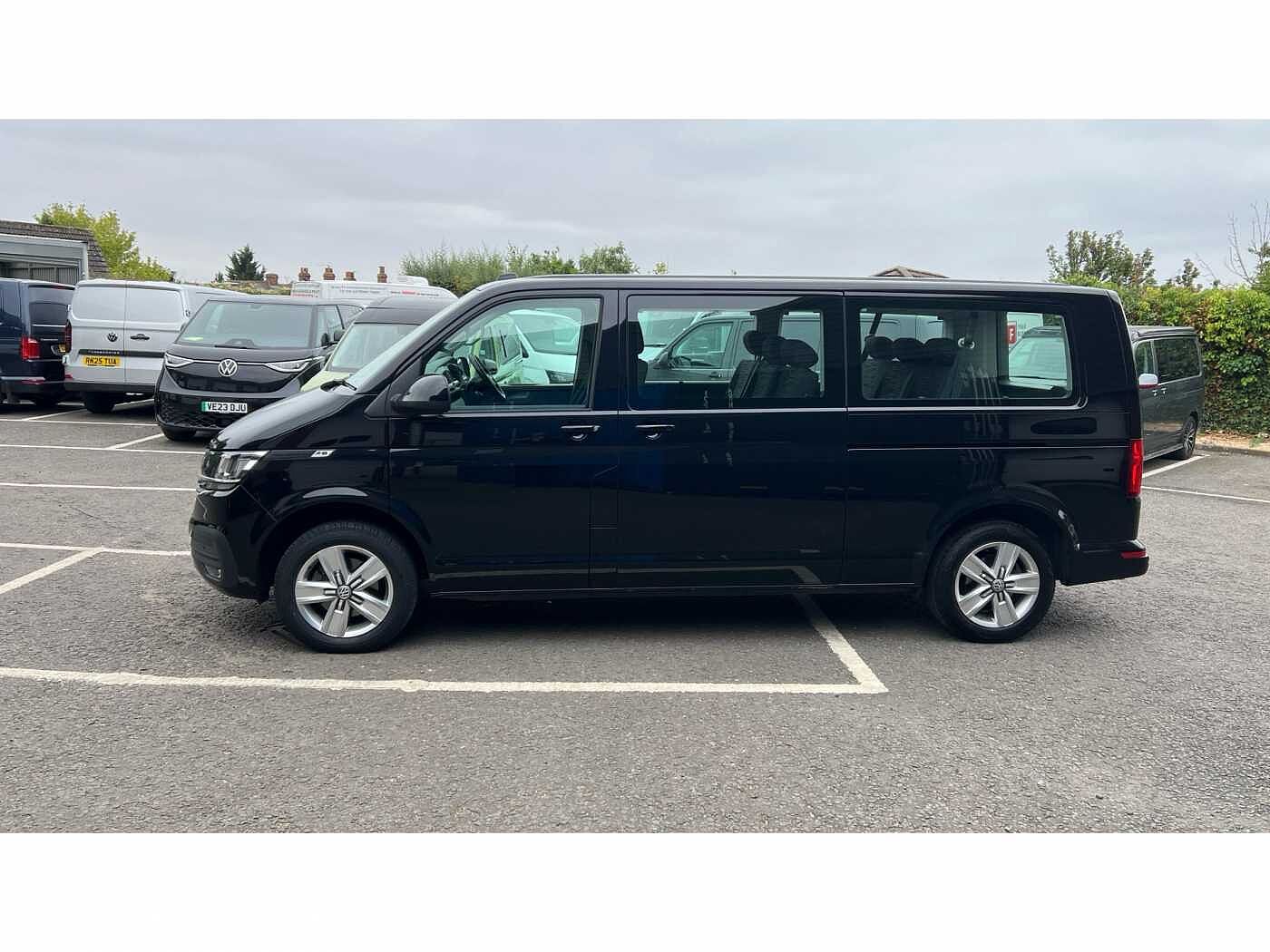 Volkswagen Transporter Shuttle