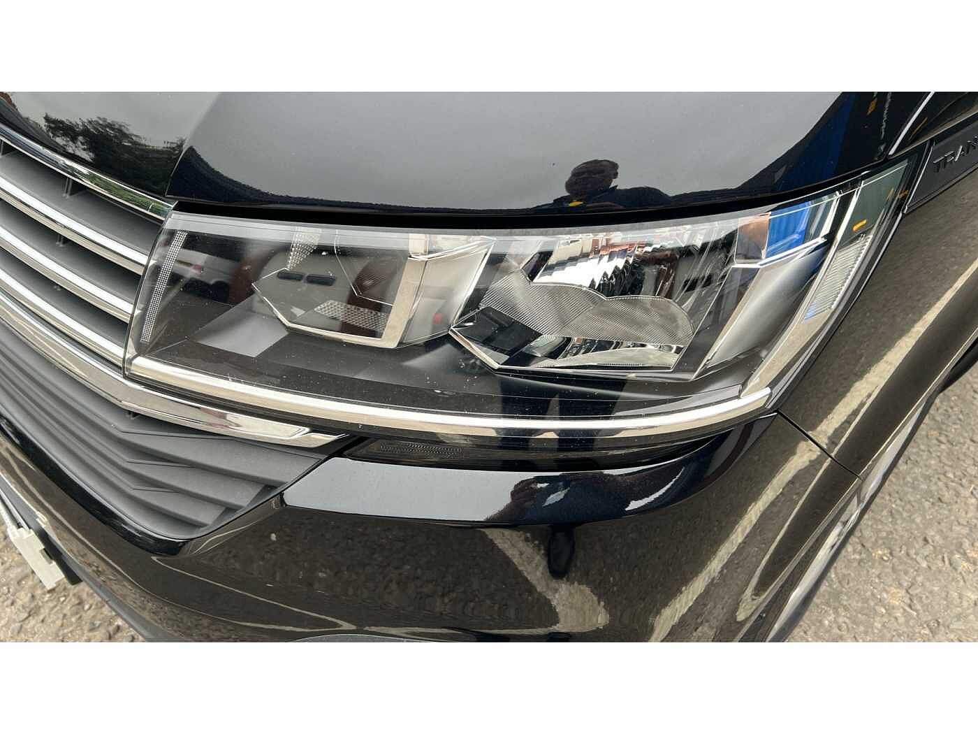 Volkswagen Transporter Shuttle