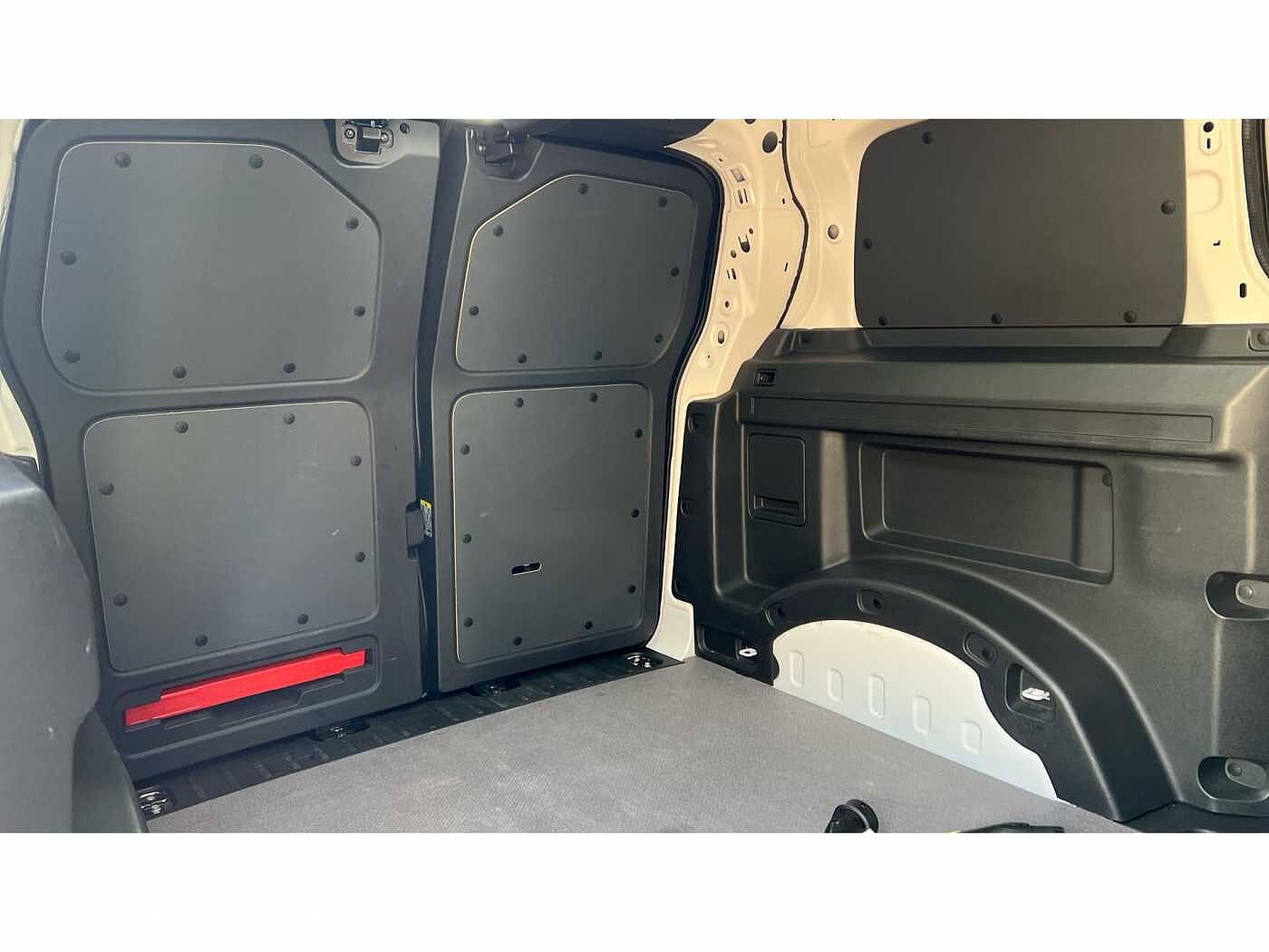 Volkswagen ID. Buzz Cargo