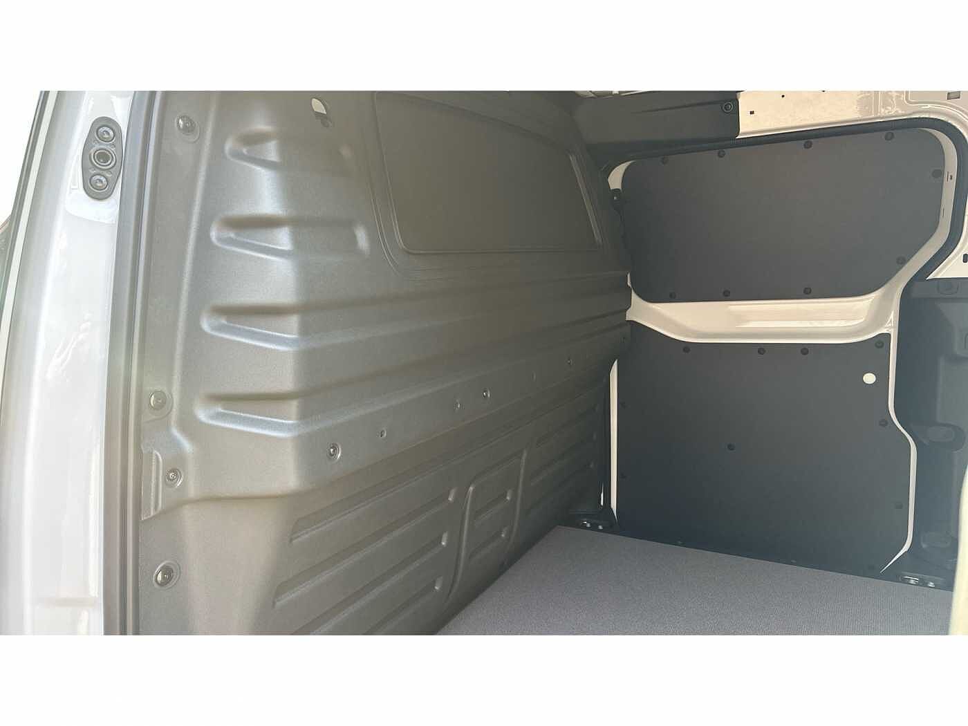 Volkswagen ID. Buzz Cargo