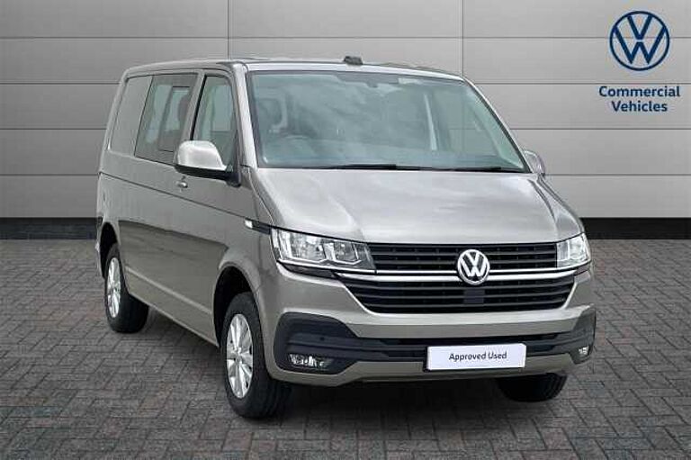 Volkswagen Transporter T30 Kombi Highline SWB 150 PS DSG *Ideal for Camper Conversion*
