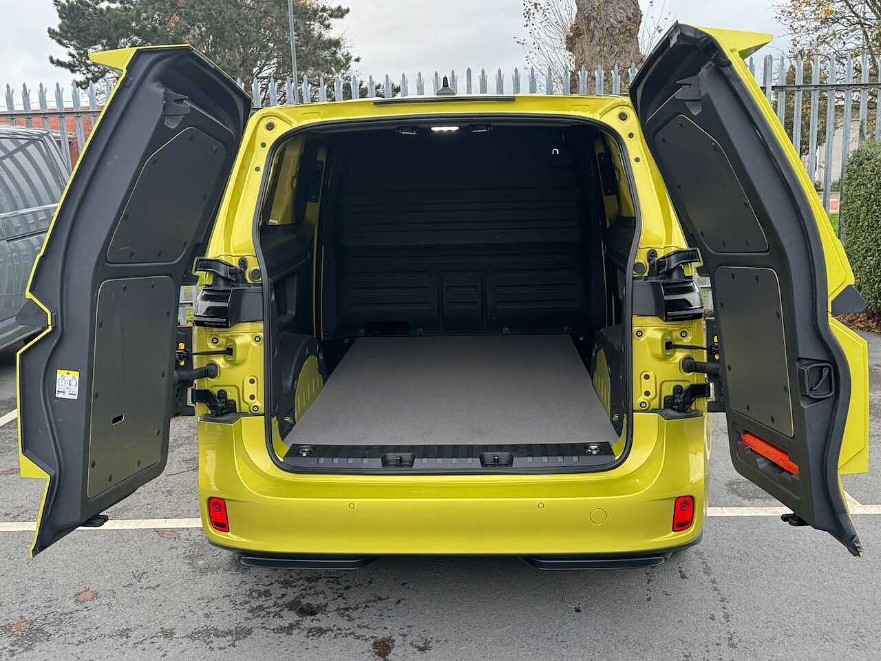 Volkswagen ID. Buzz Cargo