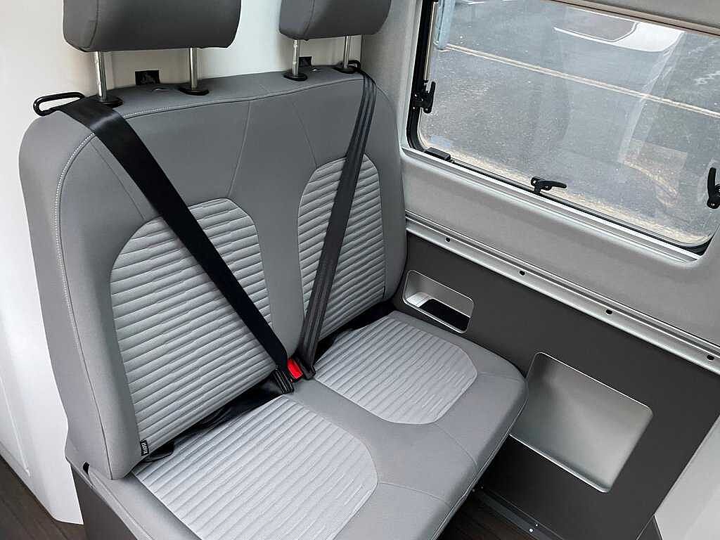 Volkswagen Grand California