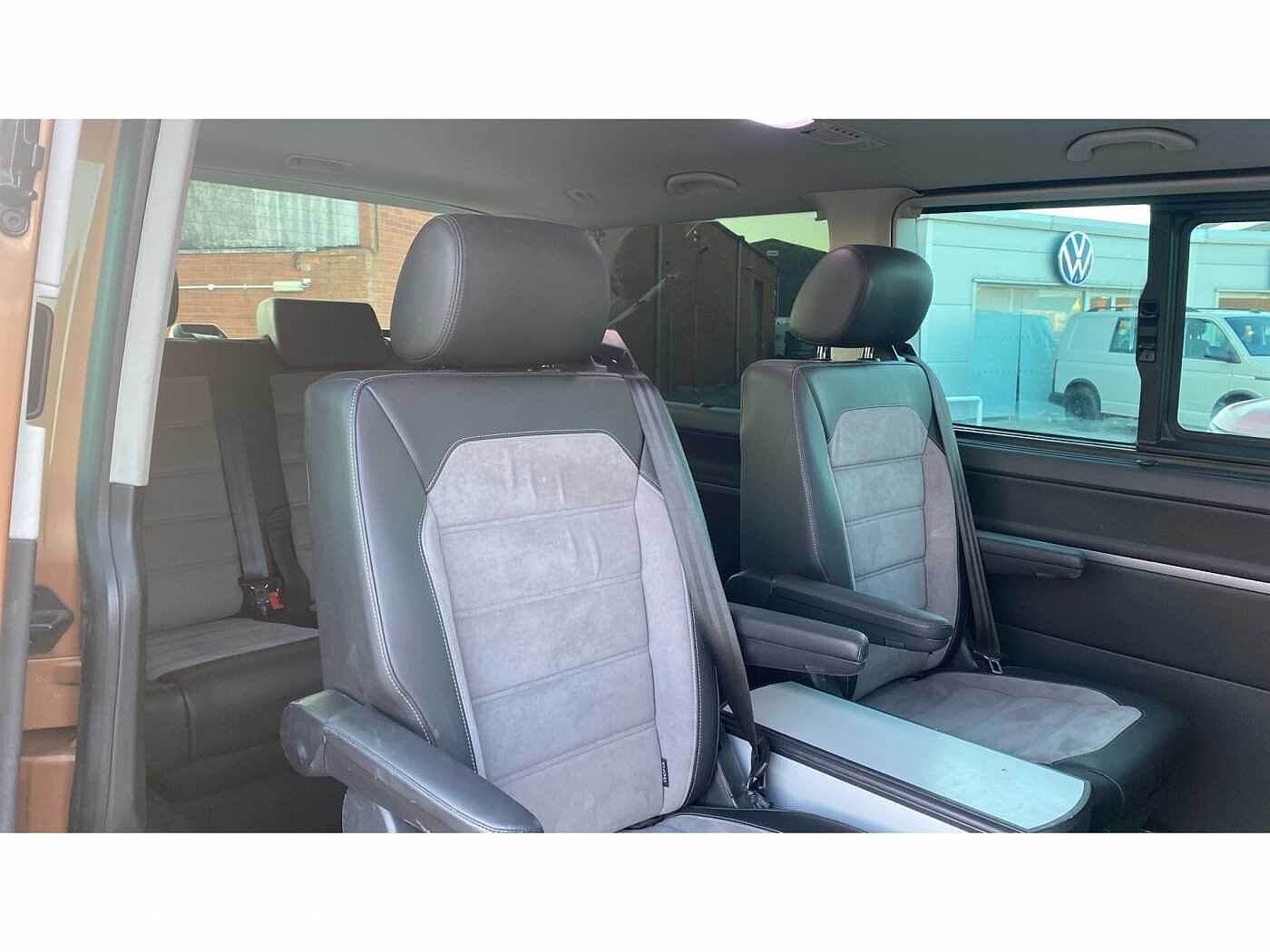 Volkswagen Caravelle