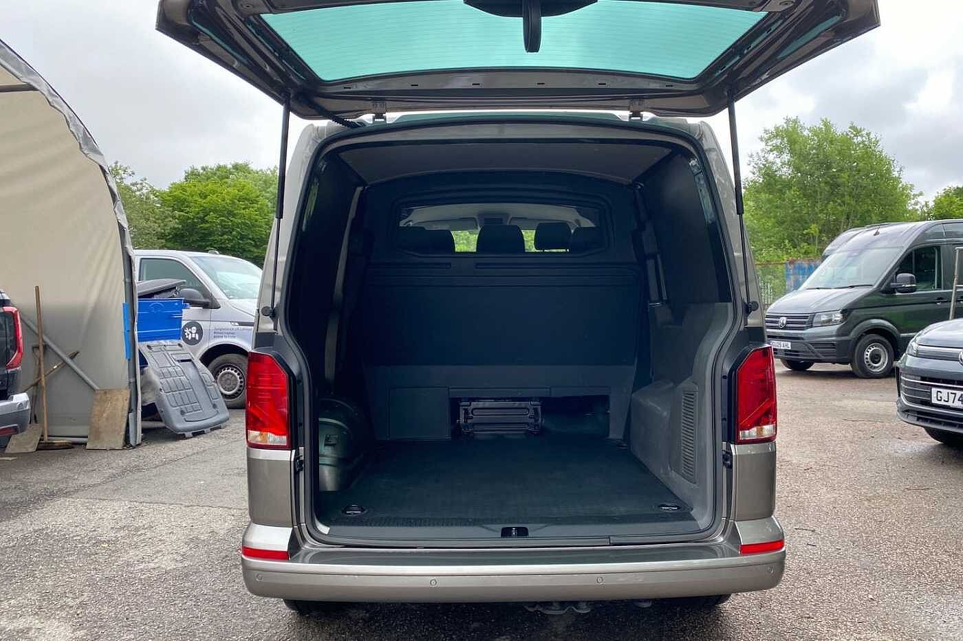 Volkswagen Transporter Kombi