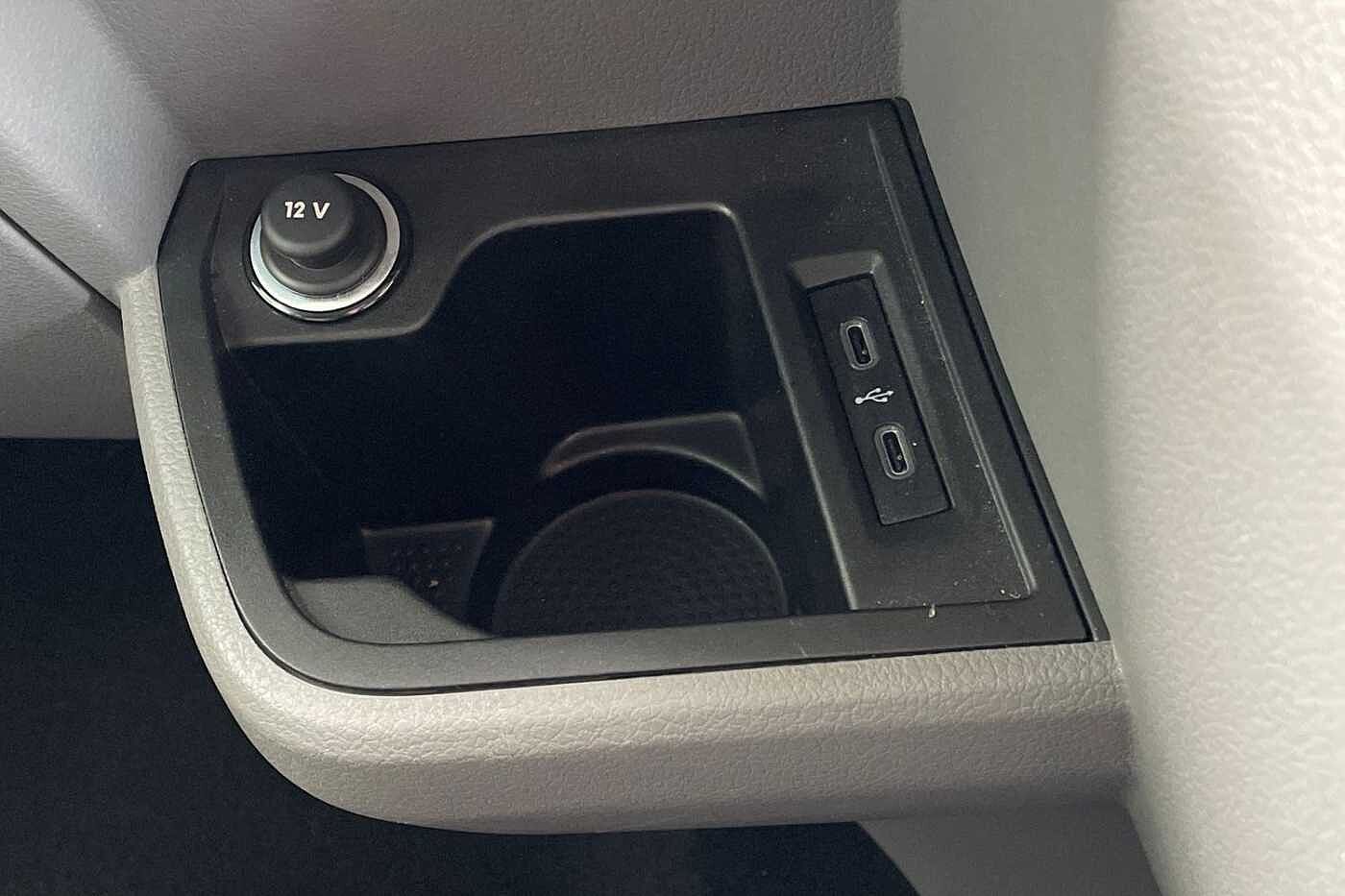 Volkswagen Transporter Kombi