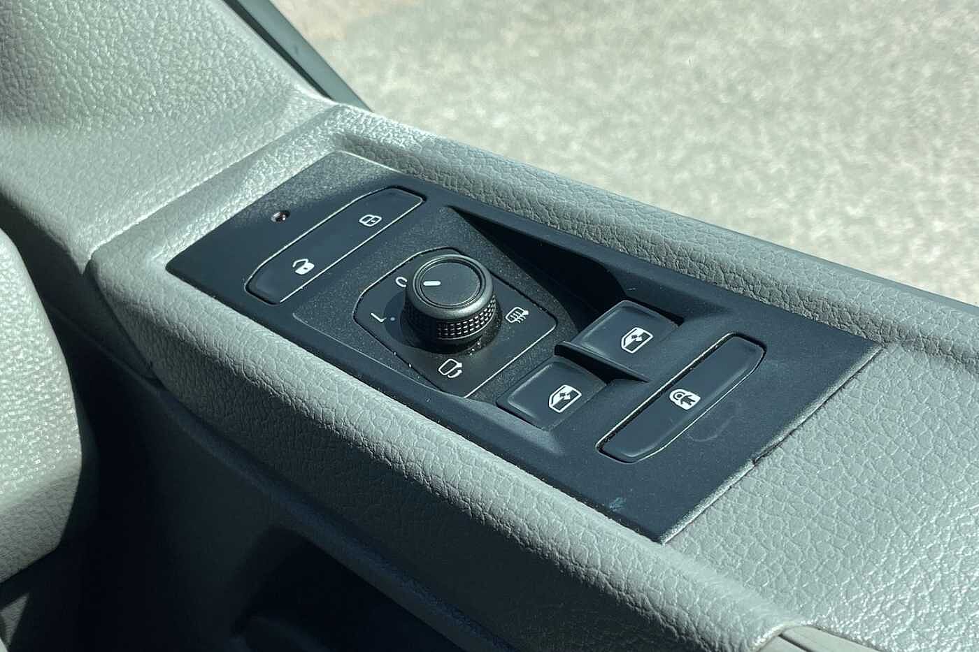 Volkswagen Transporter Kombi