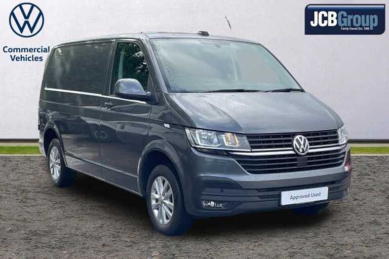 Volkswagen Transporter T28 SWB T28 2.0 TDI 150 Highline Van, VERY LOW MILEAGE, TOP OF THE RANGE