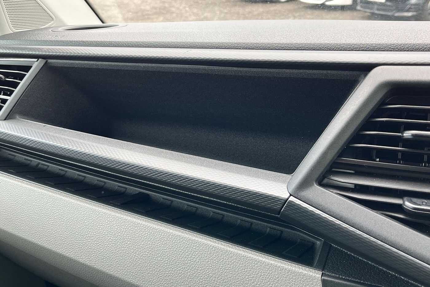 Volkswagen Transporter Kombi