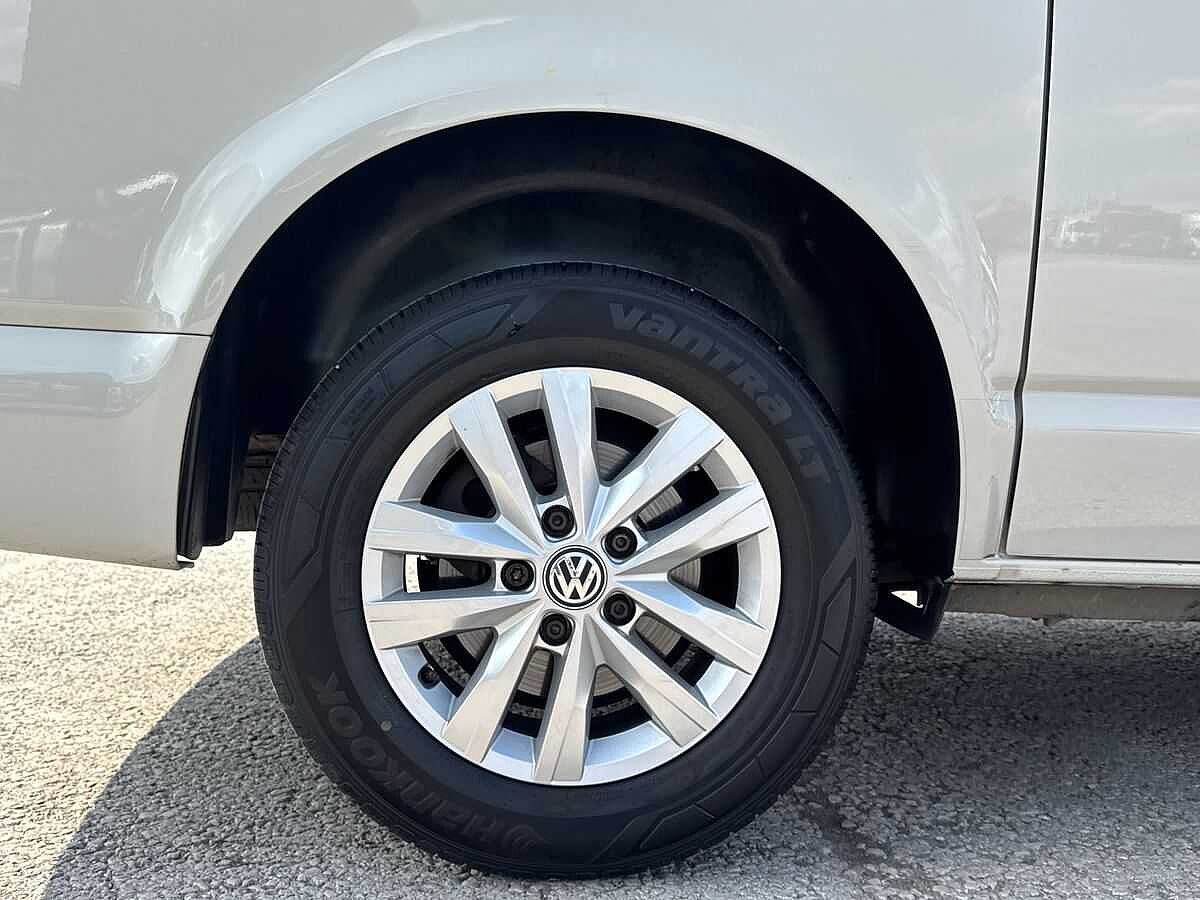 Volkswagen Transporter Kombi