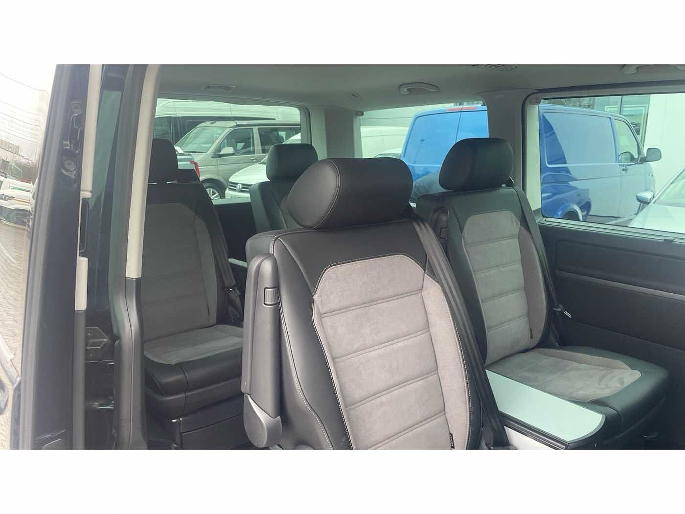 Volkswagen Caravelle
