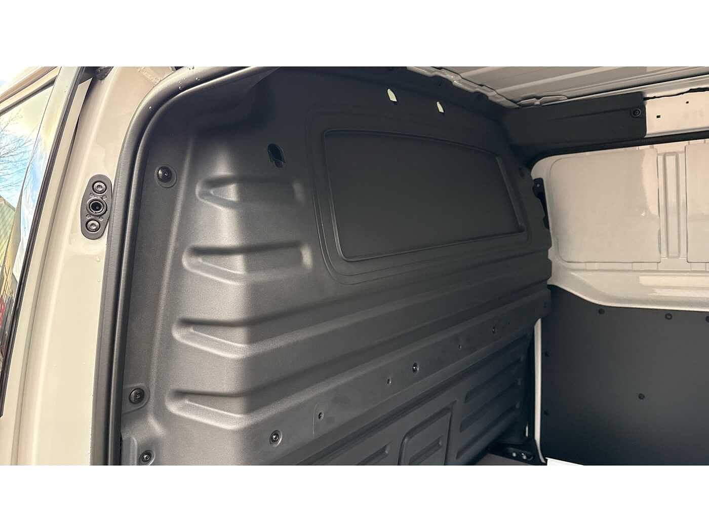 Volkswagen ID. Buzz Cargo