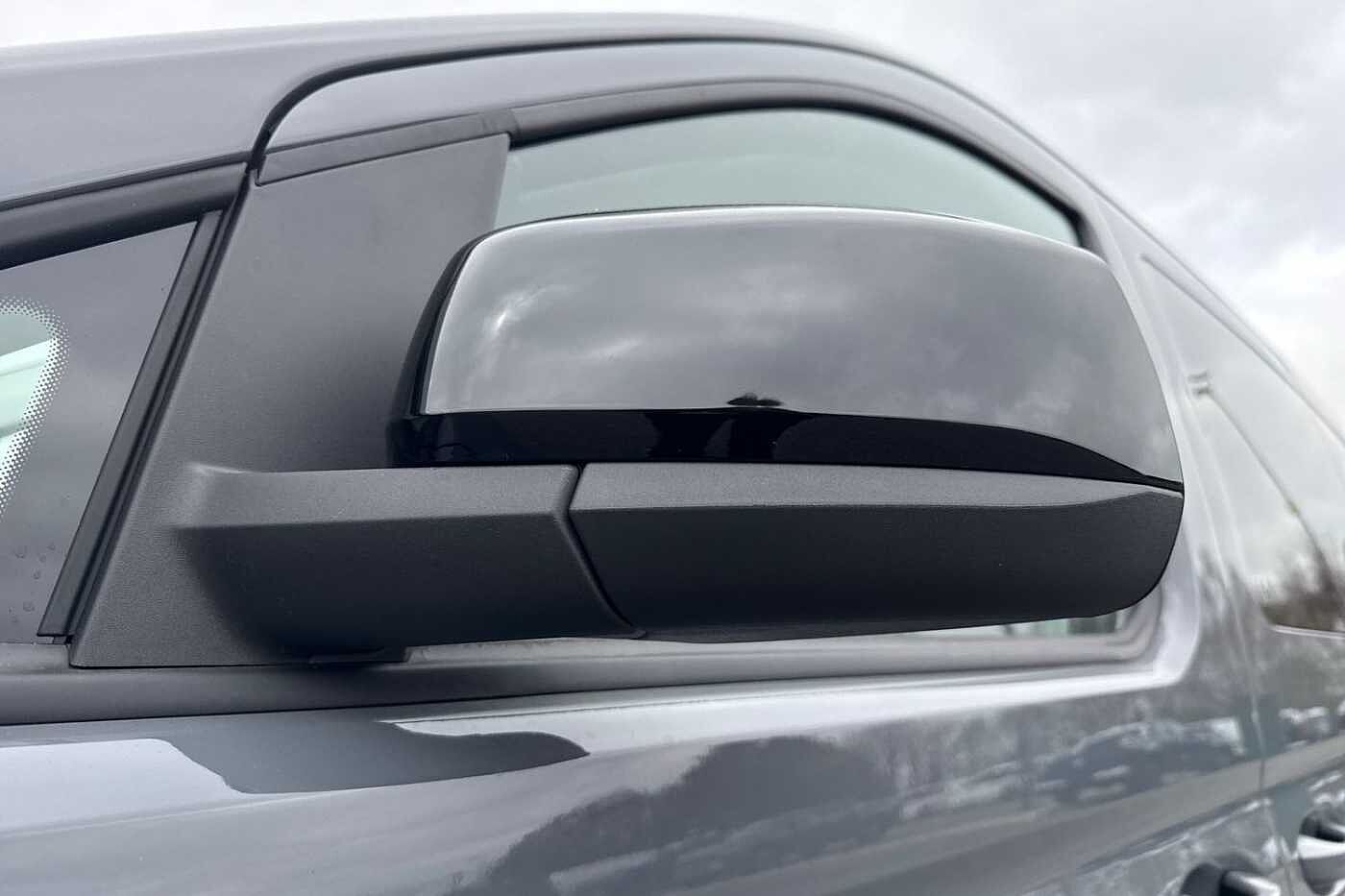 Volkswagen Caddy California