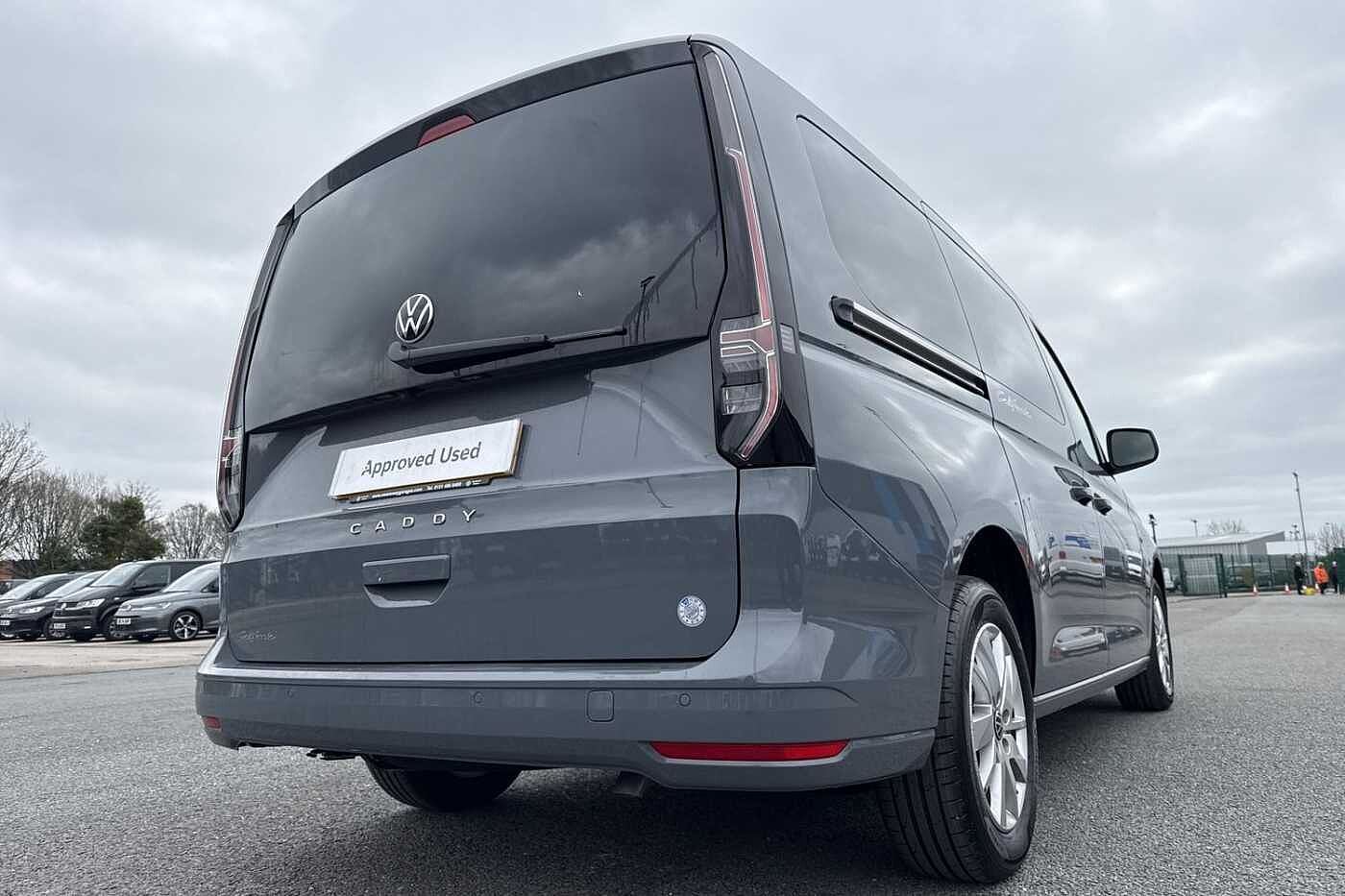 Volkswagen Caddy California