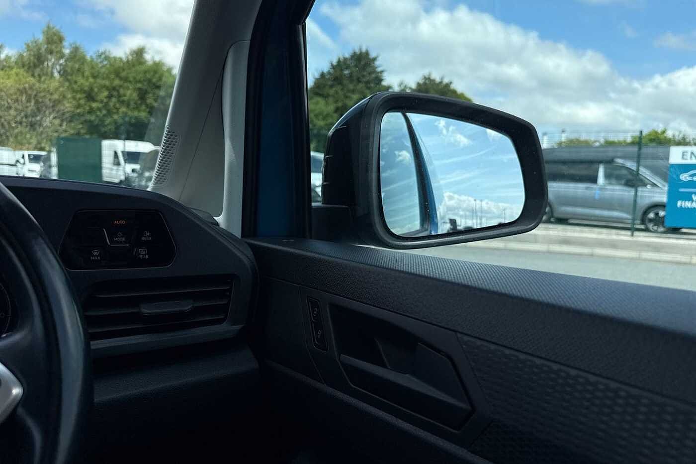 Volkswagen Caddy California